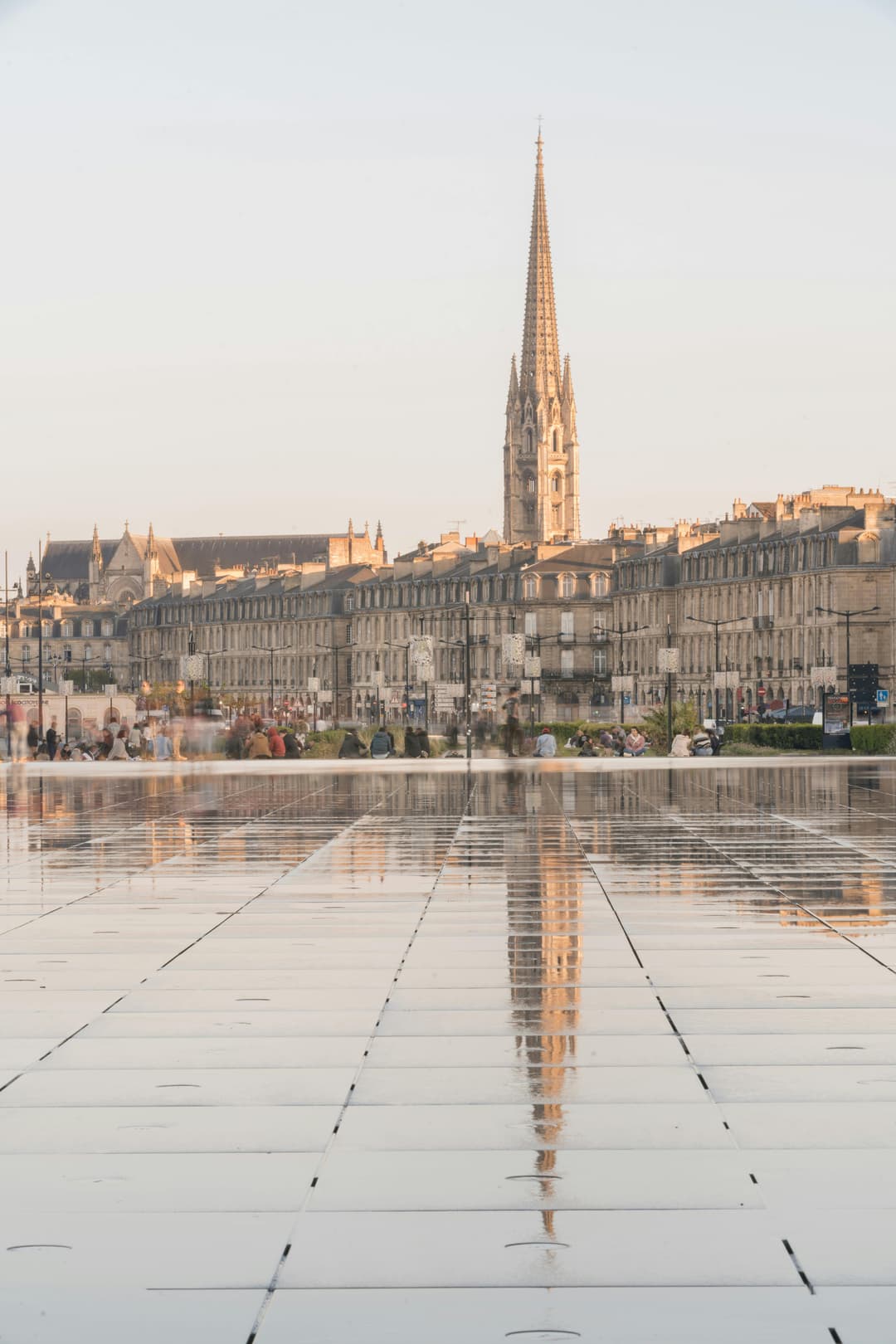 Prowall Free Wallpaper | Scenic view of Bordeaux architecture reflecting in water at daylight.